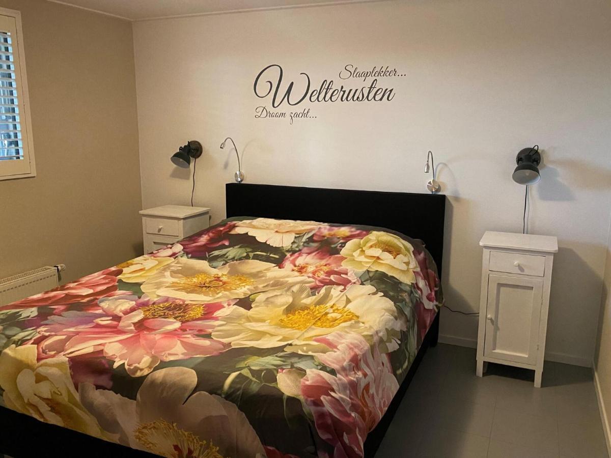 Fantastic Brand New Vacation Home Near The Wadden Paesens Exterior foto